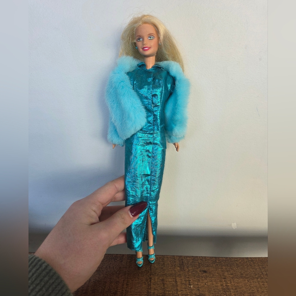 Vintage 1999 Barbie Doll Fashion Wardrobe Mattel